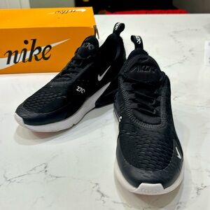 Big kids size 7. Worn only twice. Great condition! Perfect for back to school!